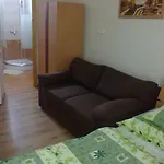 Szalay Vendeghaz Гостевой дом 3*